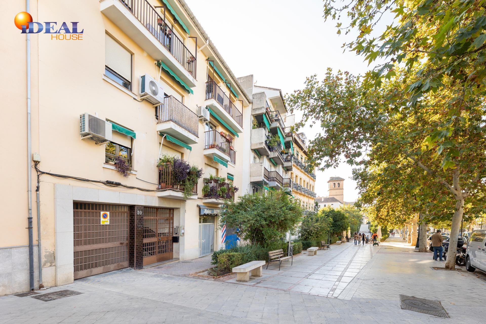 ☀️ Luz, balcón y ubicación: una oportunidad única en Acera de San Ildefonso