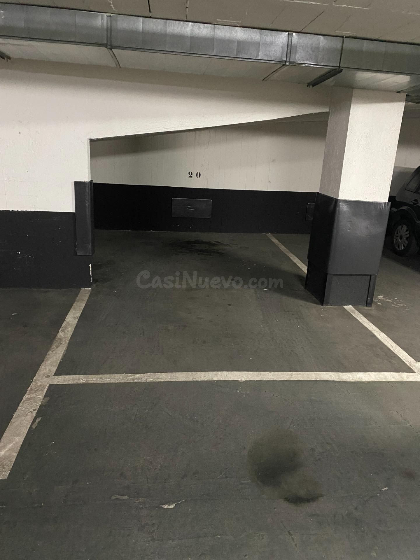 Plaza de garaje para coche pequeño - foto 5