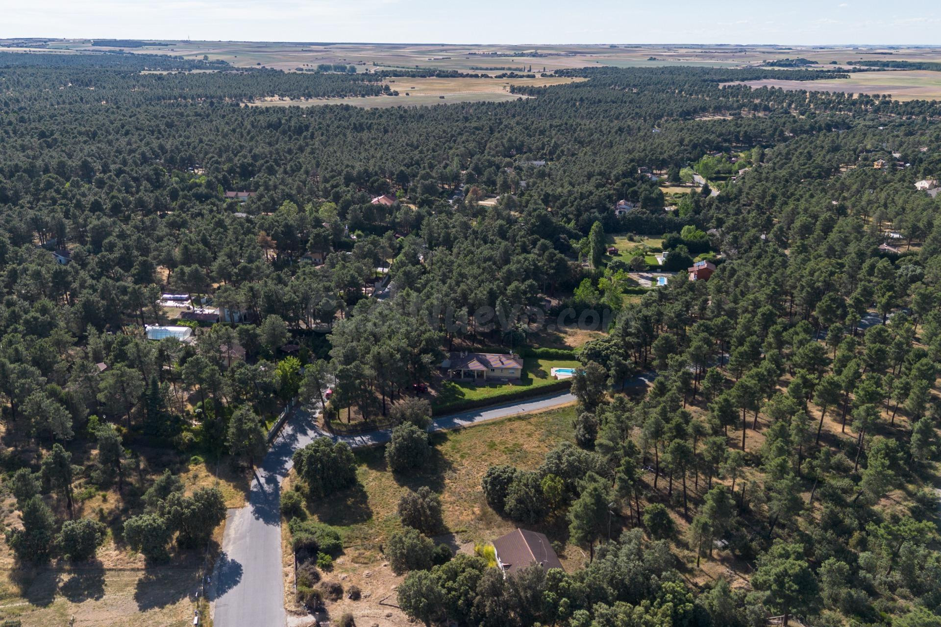 Terreno urbano en venta - Castilla y leon - foto 4