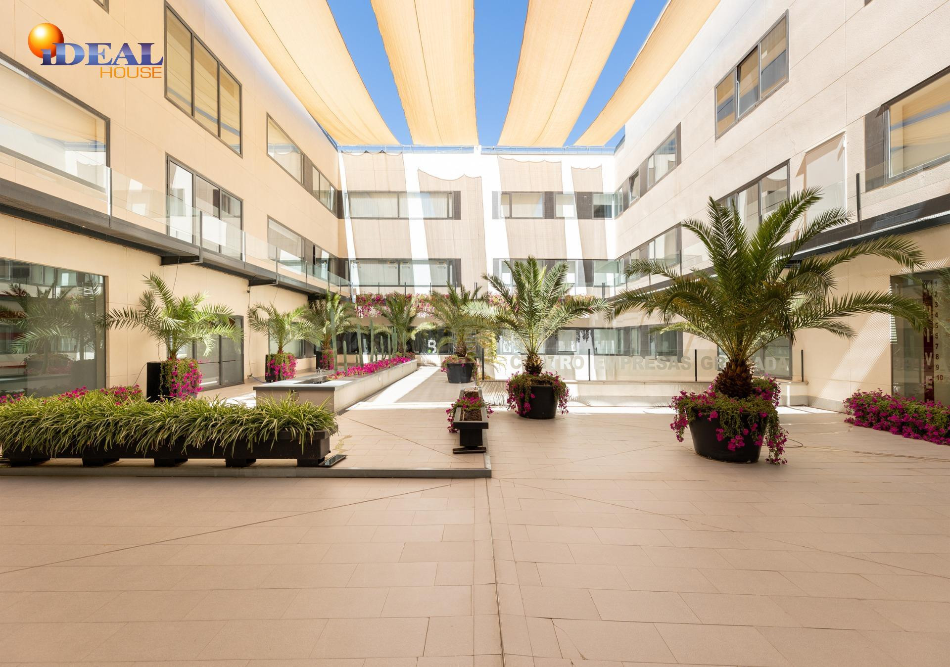 OFICINA EN EL CENTRO DE EMPRESAS GRANADA