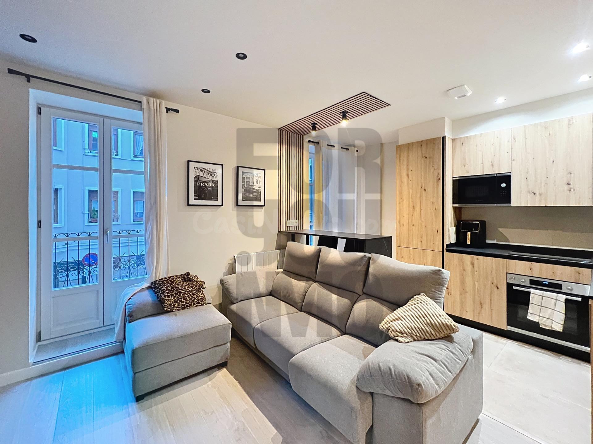 Exclusivo Apartamento Seminuevo en el Corazón de Irun por €315,000