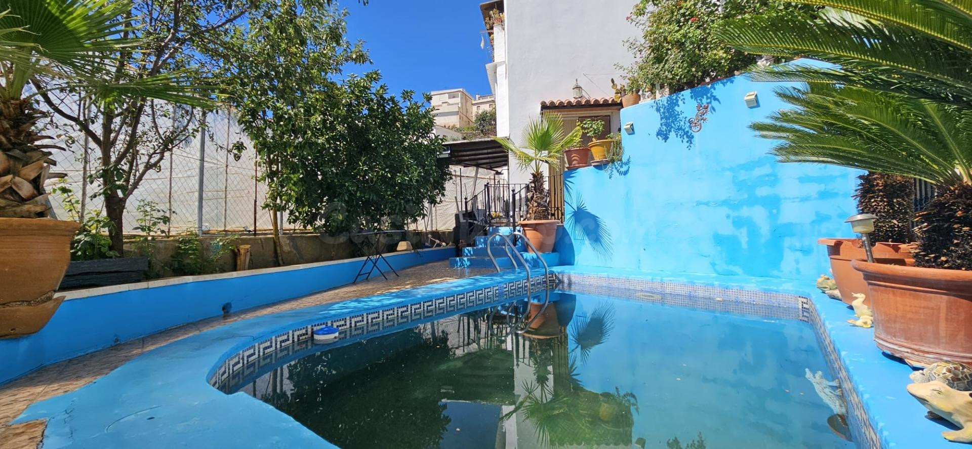 Espectacular casa de pueblo con piscina privada, jardín y bo - foto 3
