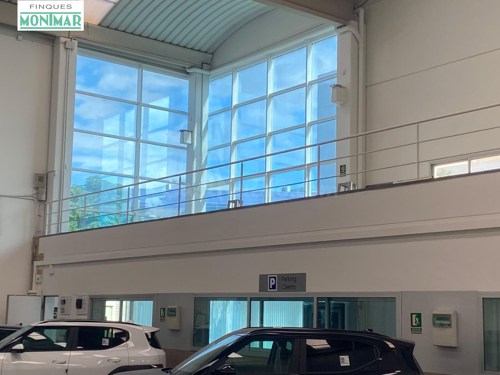 NAVE EN PERFECTO ESTADO EN LA MEJOR ZONA DE VILANOVA I LA GELTRU