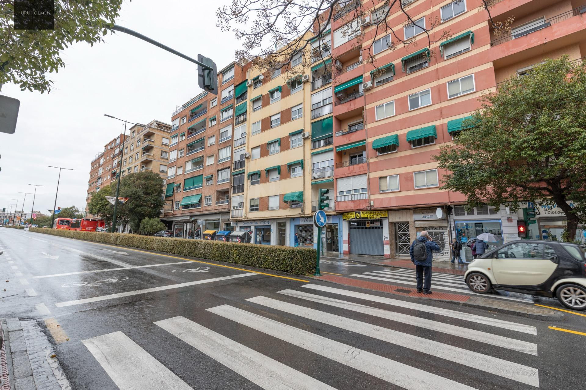PISO DE 4 DORMITORIOS EN CAMINO DE RONDA