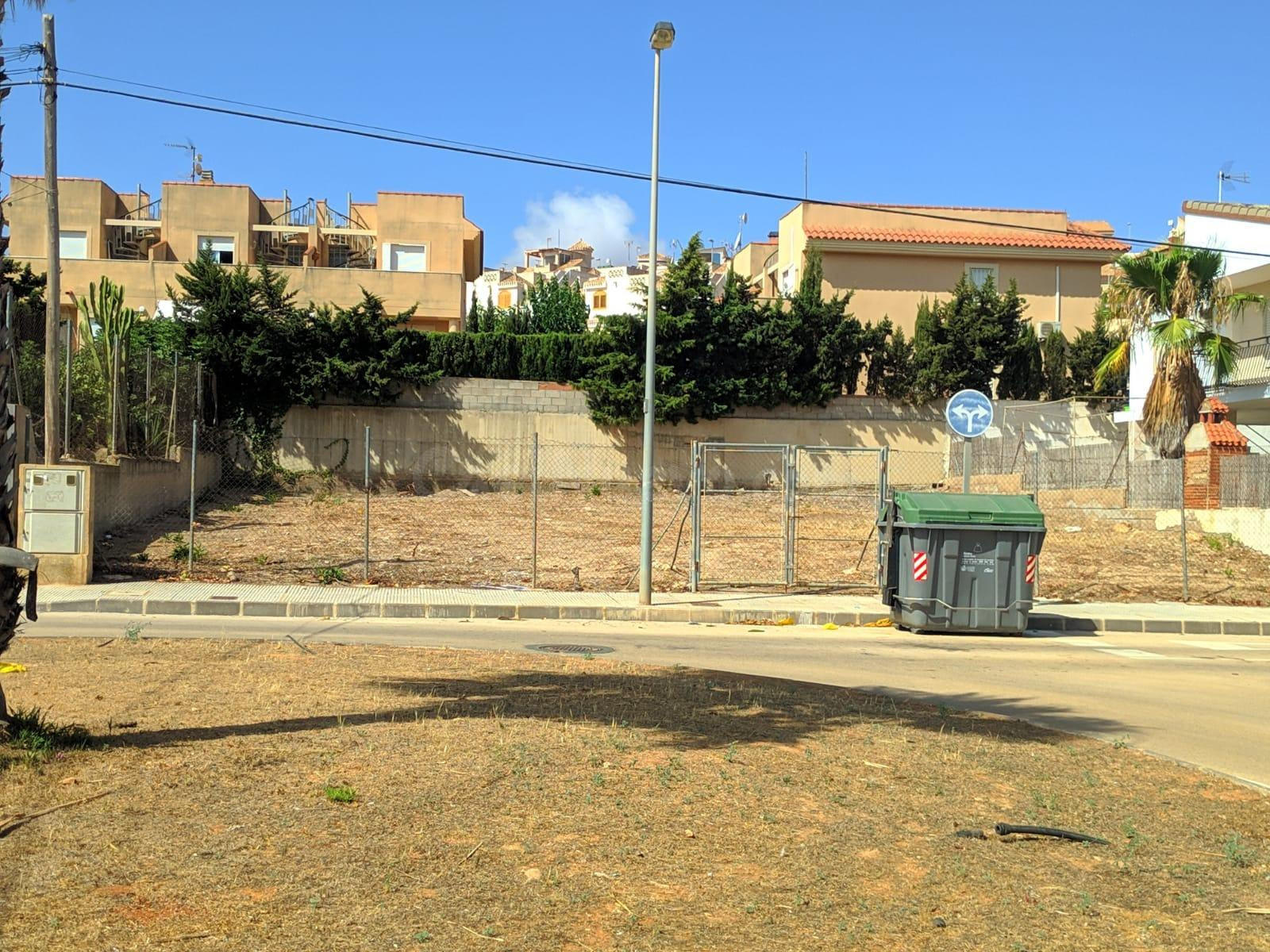 Terreno urbano en venta - CARMOLÍ - foto 2