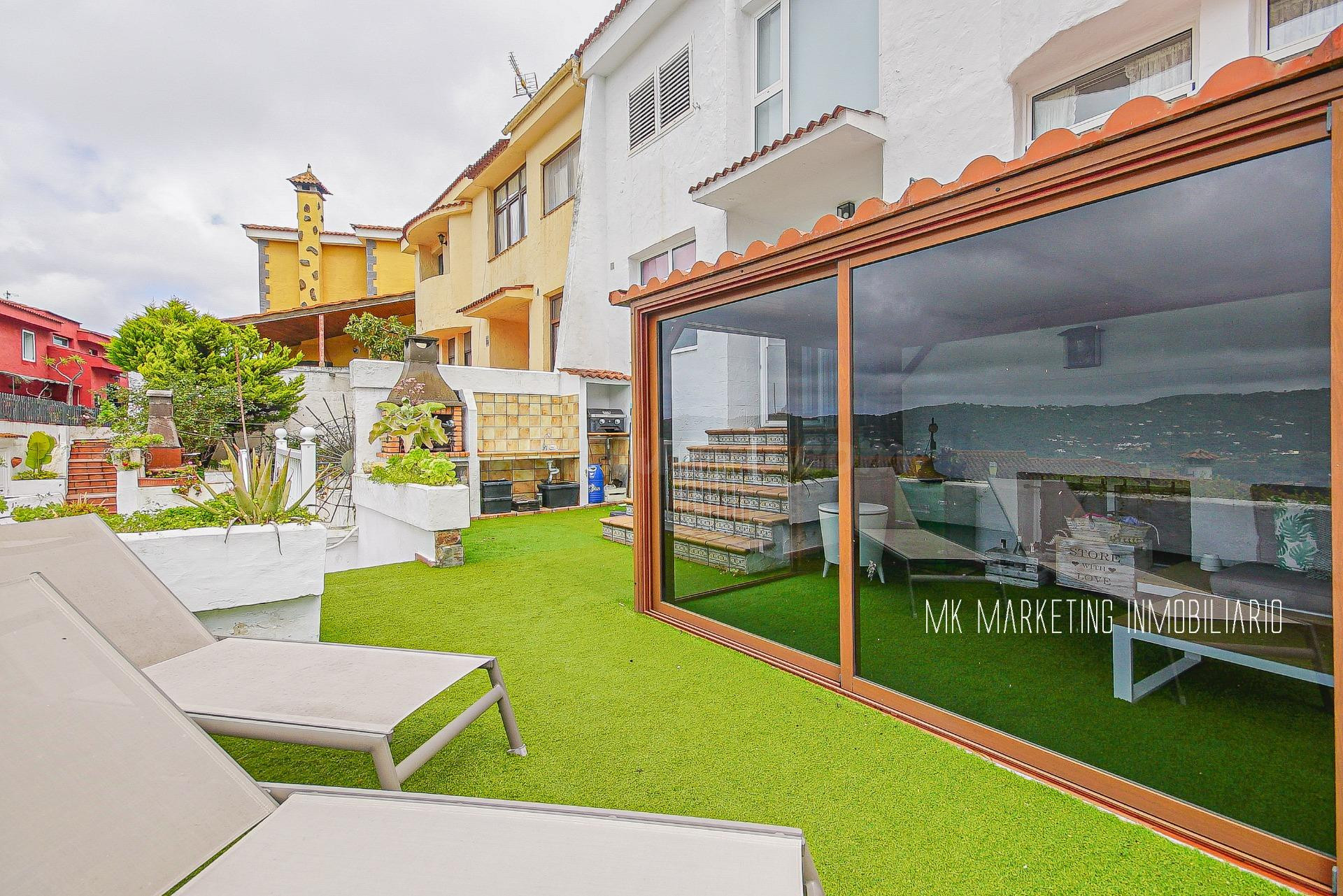 Pareado 4 habitaciones 137m² en venta - CUESTA LA GRAMA