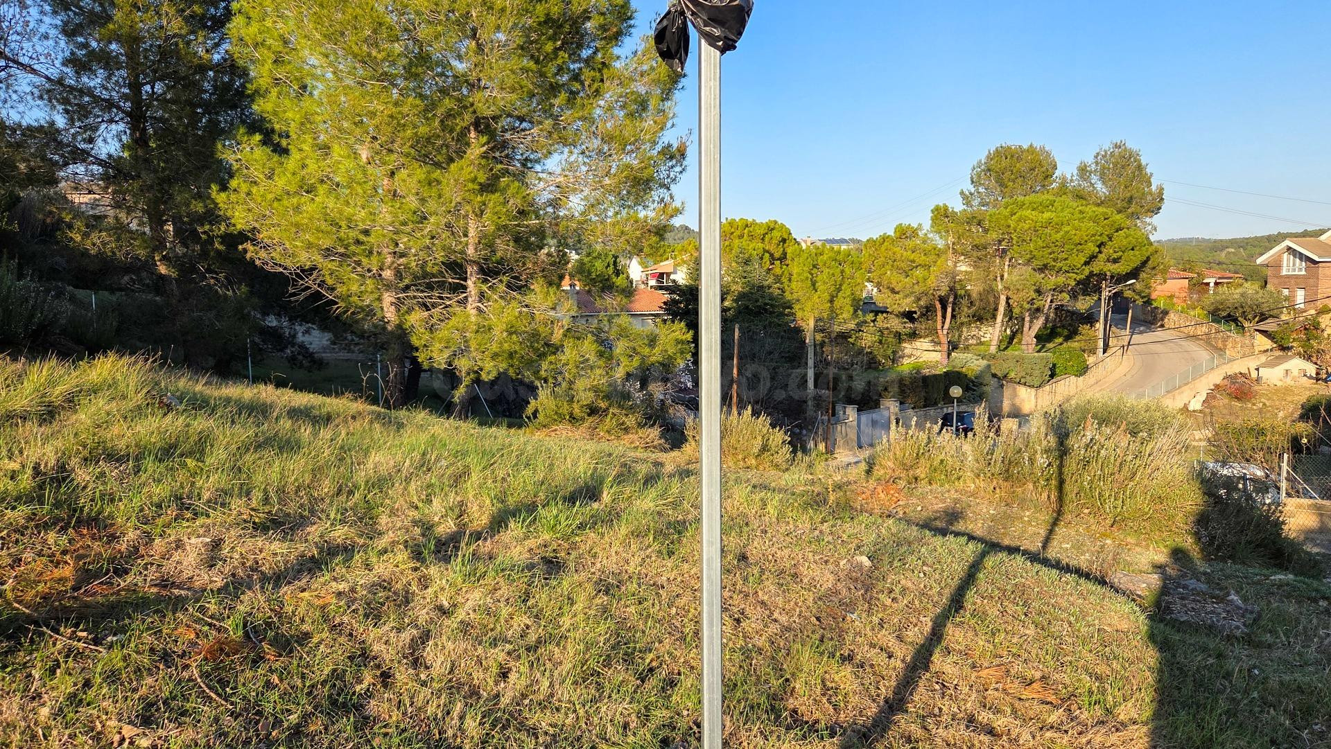 Terreno urbano esquinero en Navarcles | Orientación sureste