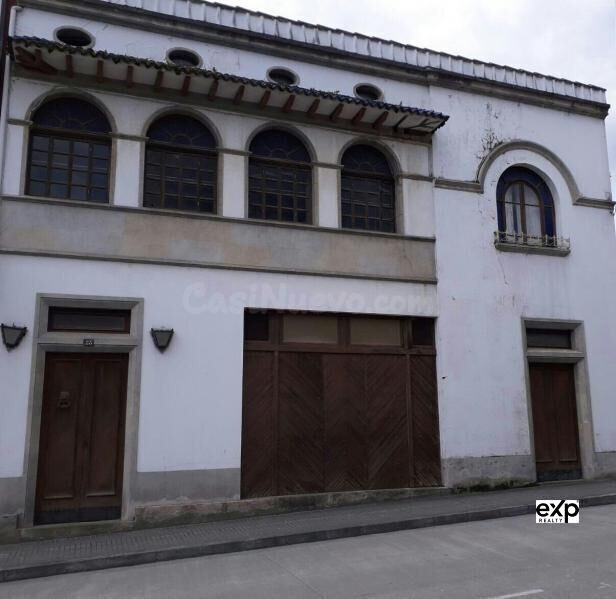 CASA URBANA DE ESTILO ARTDECO CON BAJO COMERCIAL - foto 5