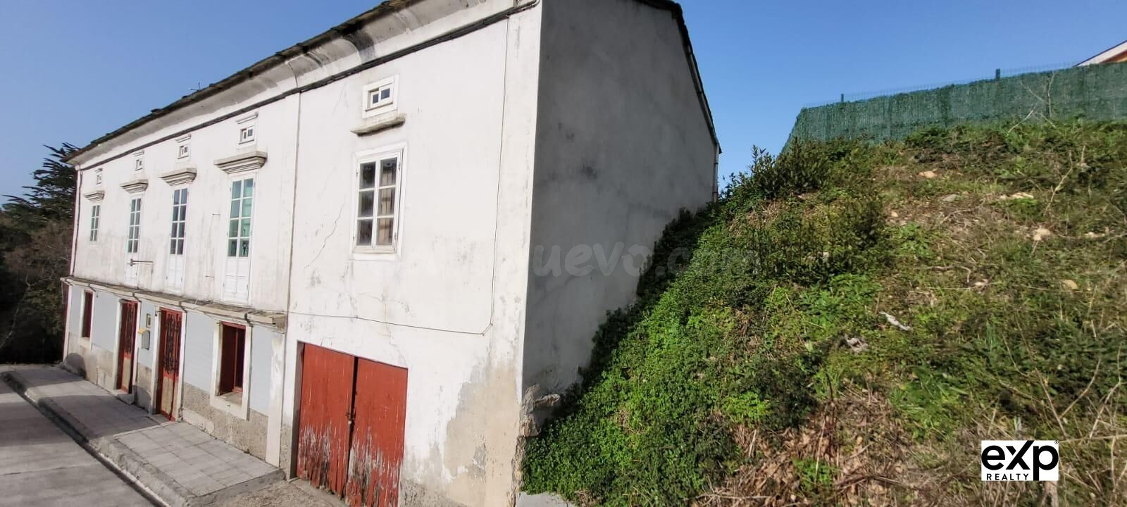 Conjunto de Edificaciones en Cangas – Foz, Lugo - foto 4