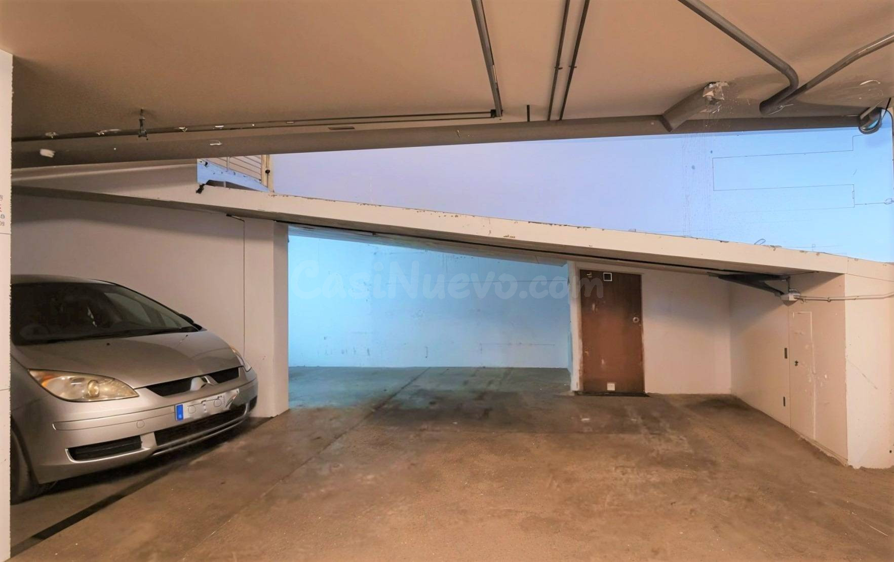 PLAZA DE PARKING EN VENTA EN CARRER CANAL - foto 4