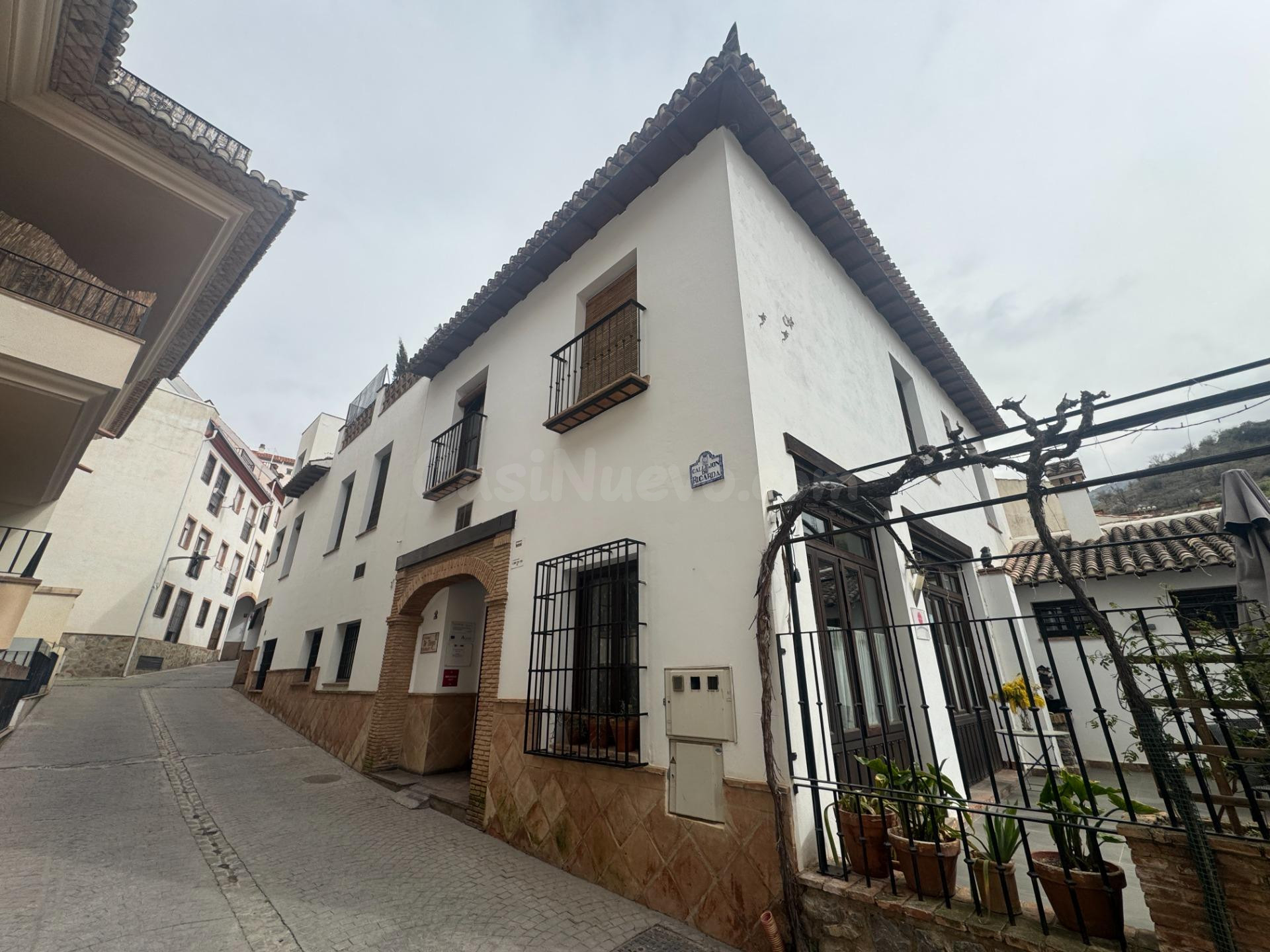 OPORTUNIDAD ÚNICA:  Restaurante Michelin + Vivienda de Lujo + Garaje 6 Plazas + Potencial de Ampliación