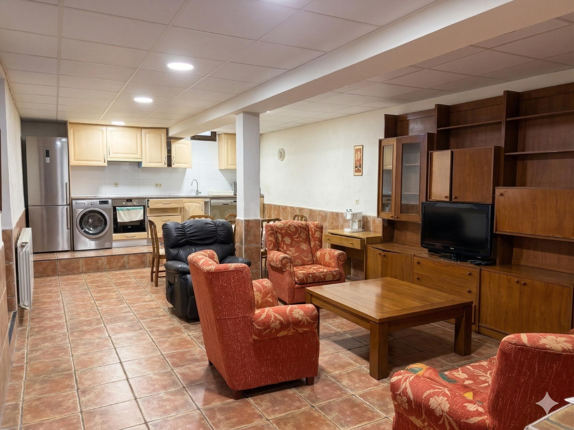 Casa de Pueblo con Finca y Olivar Privado en Tarazona - foto 2