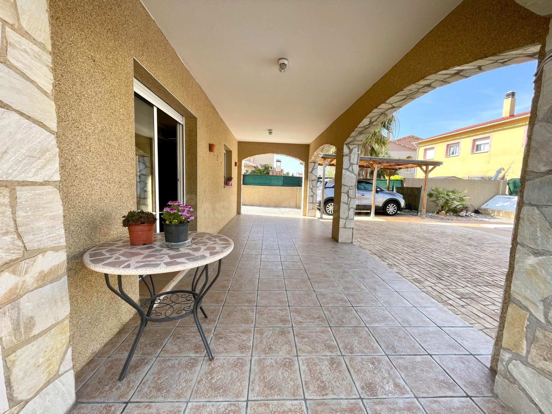 Casa o chalet independiente en venta en Calle Comtes de Barc - foto 5