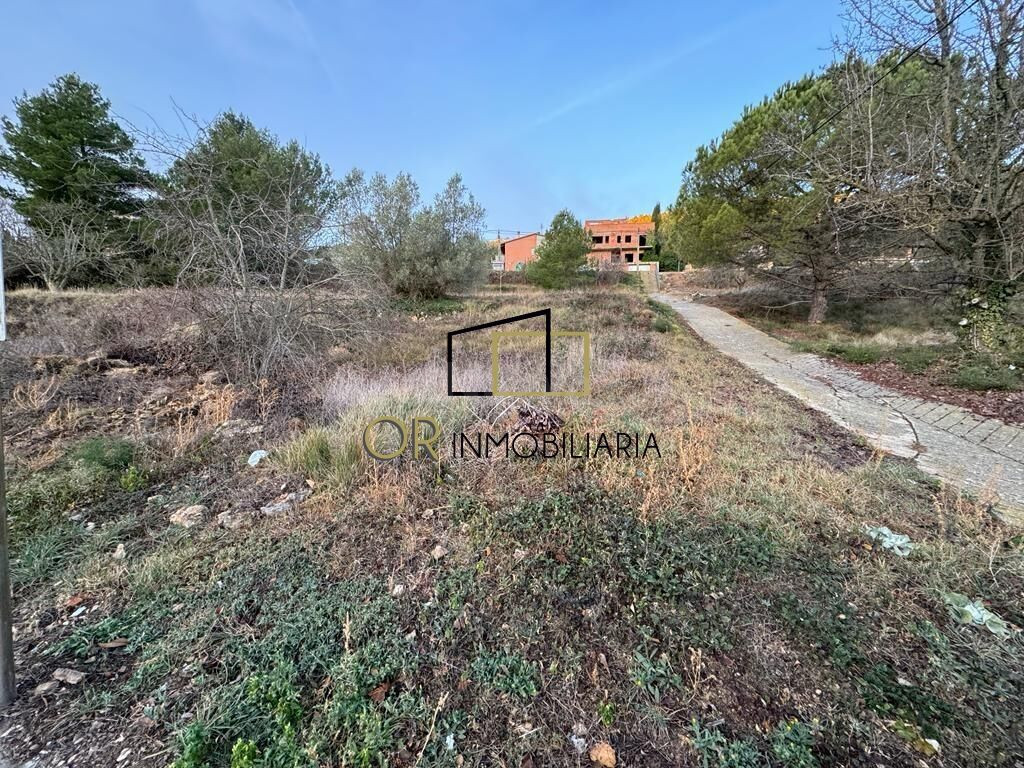 Terreno urbano de 583m2 en Pontons - foto 5
