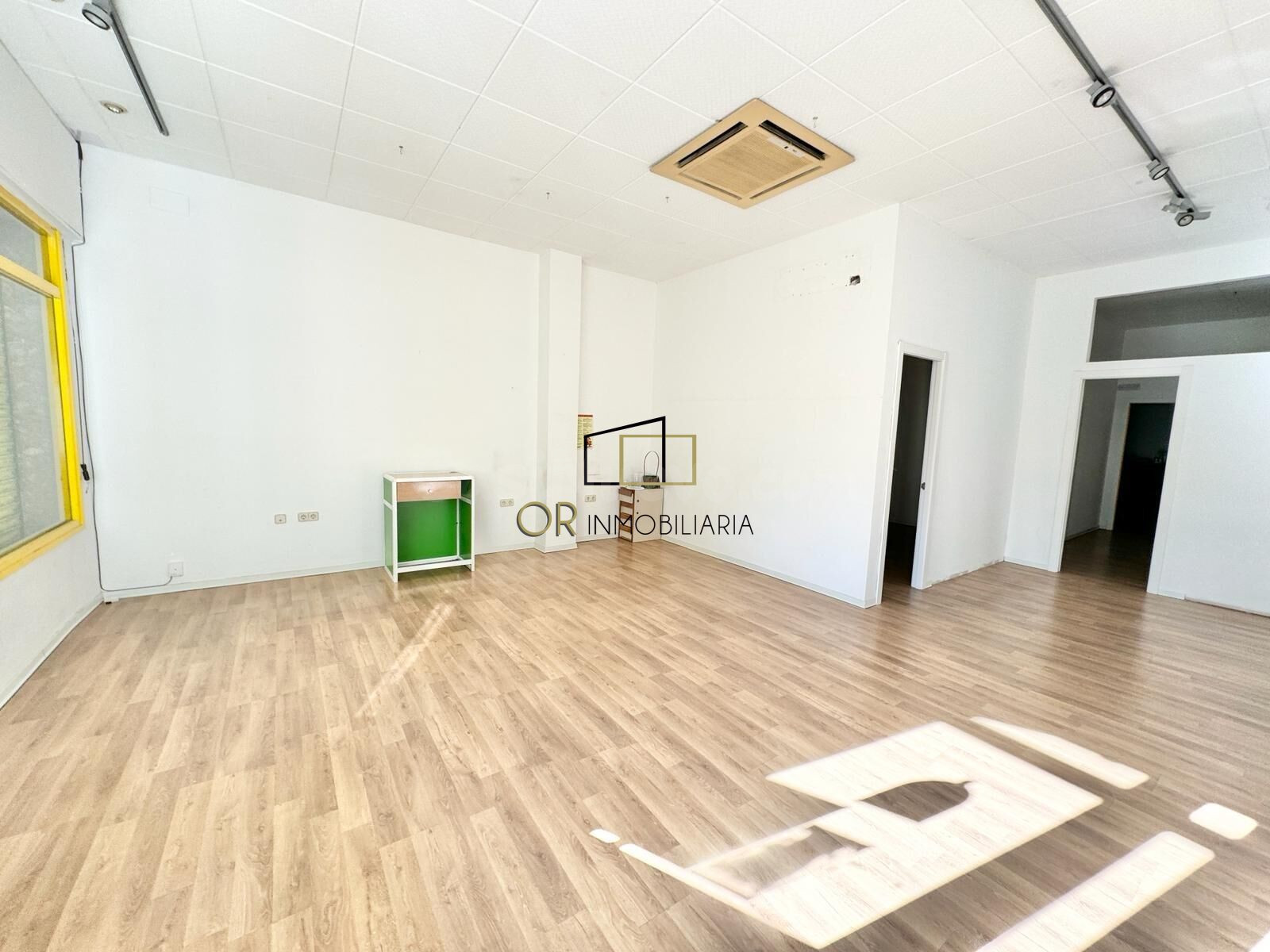 Local comercial en alquiler, zona del Espirall, Vilafranca d