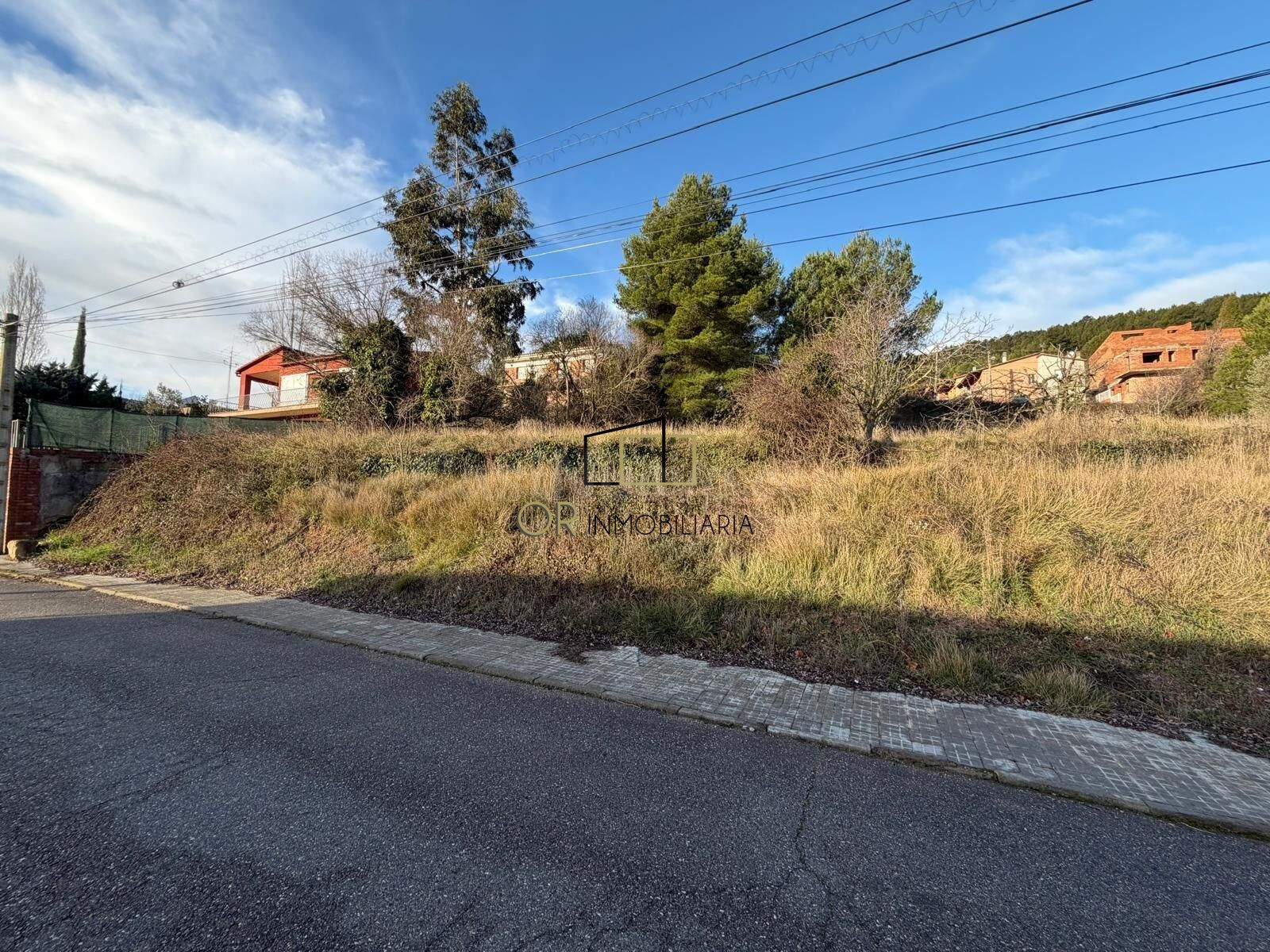 Terreno urbano en venta en Pontons – 1.369 m2 - foto 2