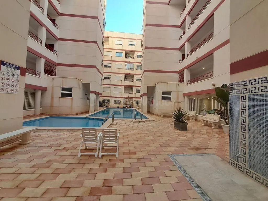 GRAN APARTAMENTO EN TORREVIEJA: 2 HAB, 1 BAÑO