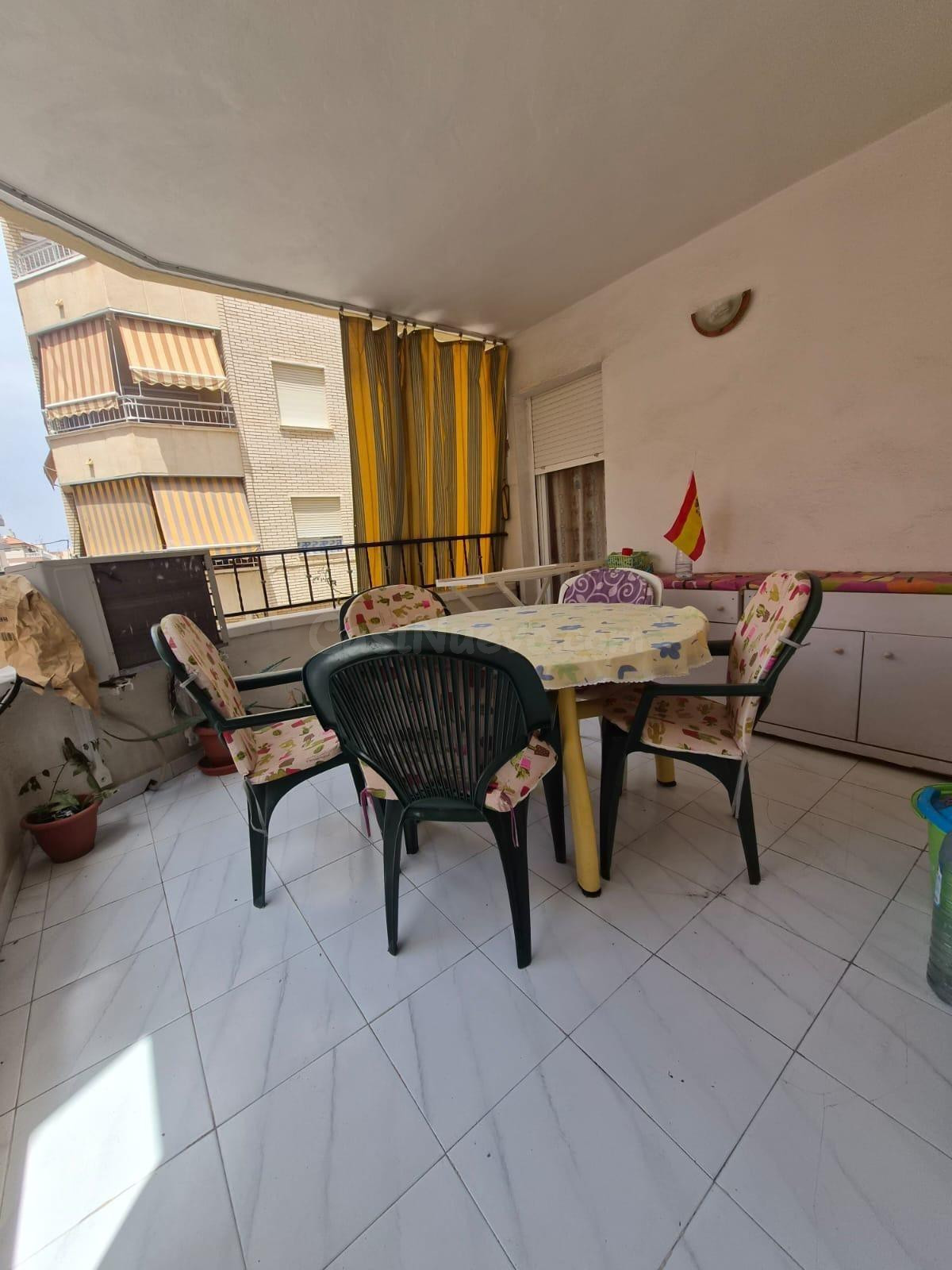 GRAN APARTAMENTO EN TORREVIEJA: 2 HAB, 1 BAÑO