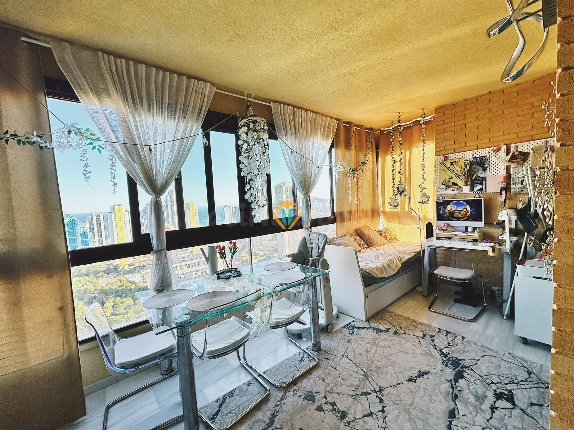 Espléndido Apartamento en Benidorm - ¡Tu Oasis de Lujo! ✨