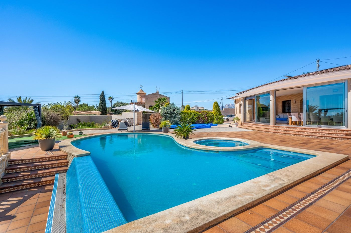 Villa 5 habitaciones 181m² en venta - Comunidad valenciana