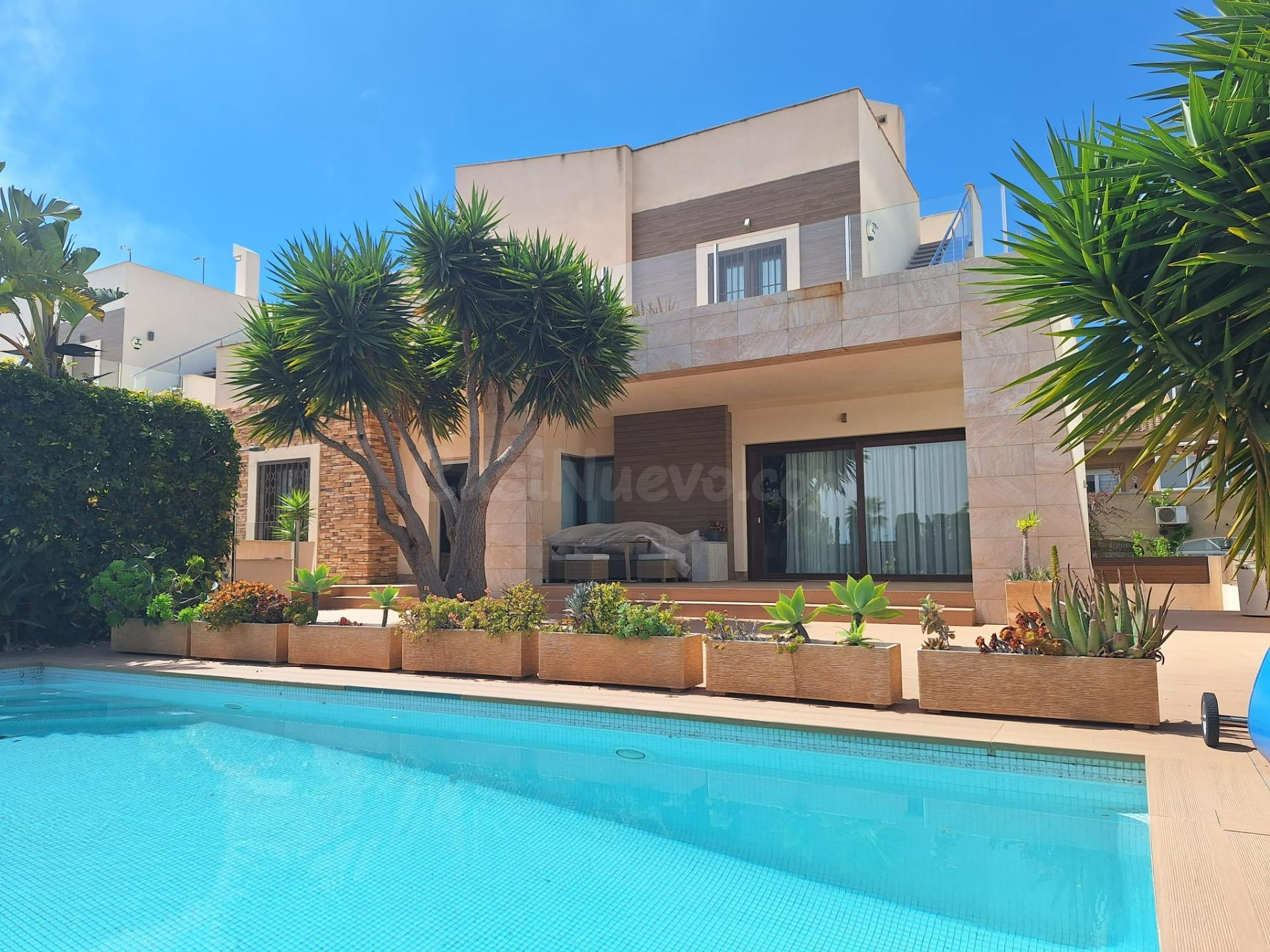 Casa 4 habitaciones 306m² en venta - Torreblanca