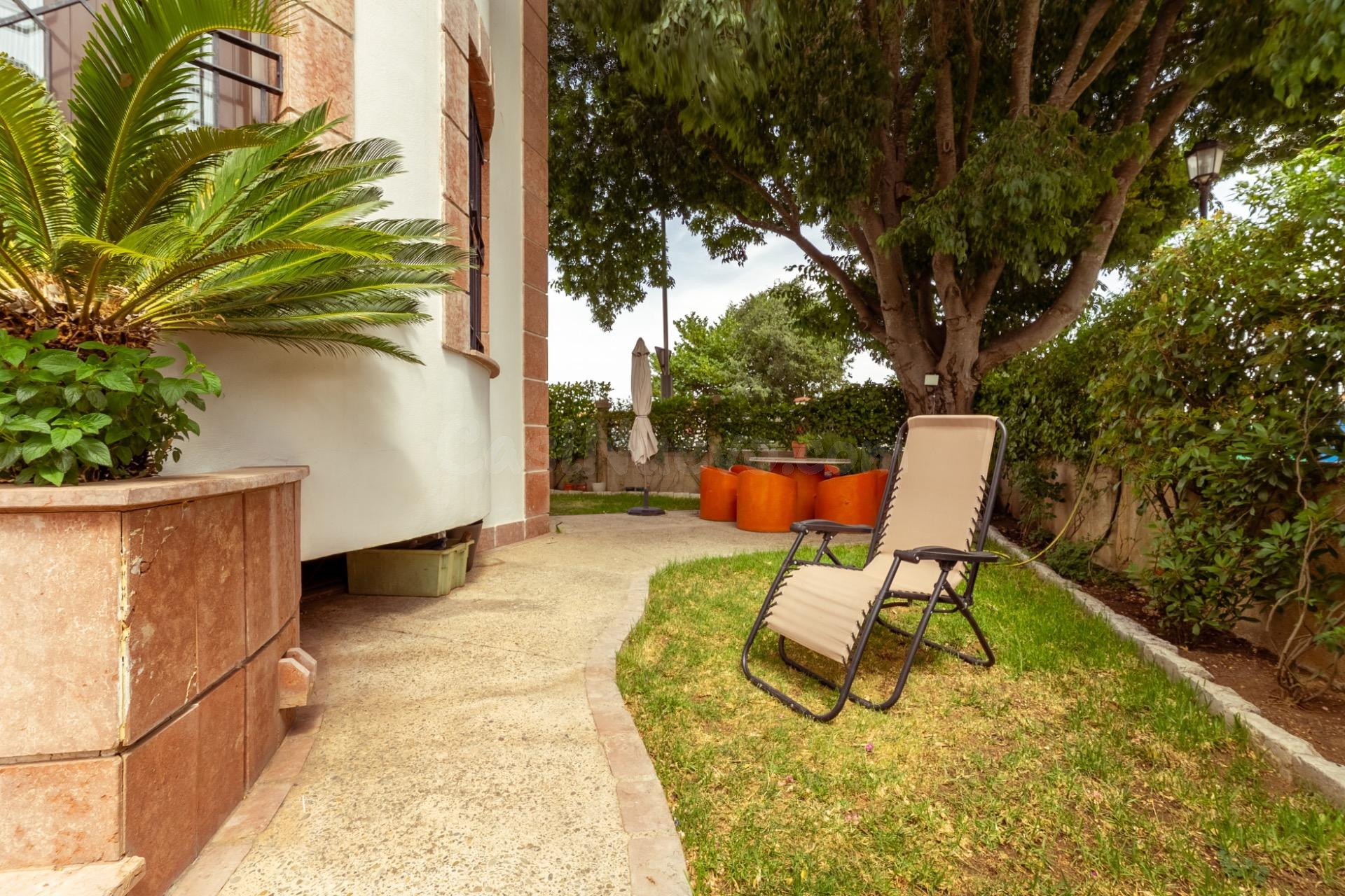 Casa exclusiva de 300 m2 con patio privado y amplias estancias en Ronda