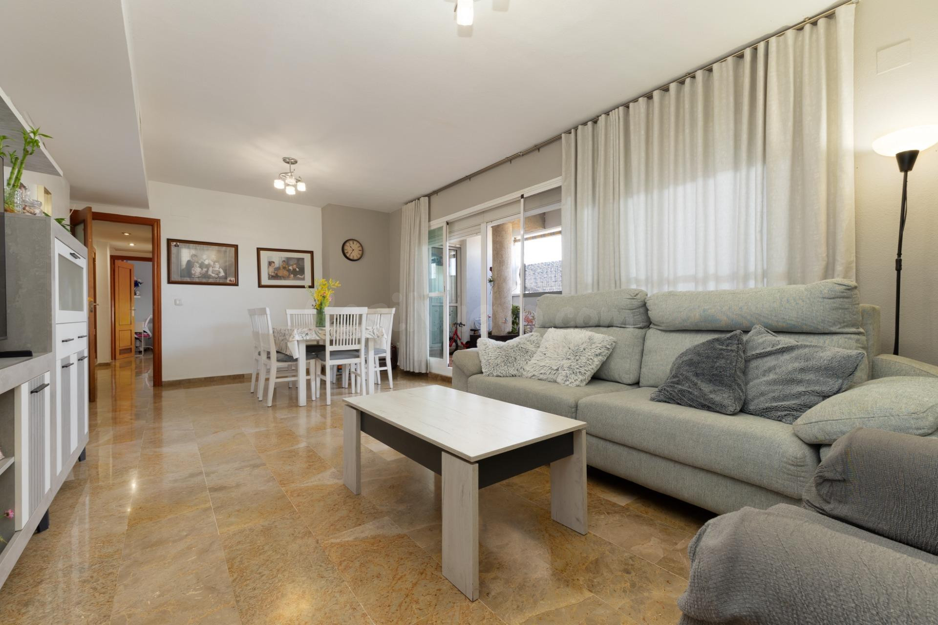 Ático con 5 dormitorios y 102m2 de terraza privadas en Málag - foto 5