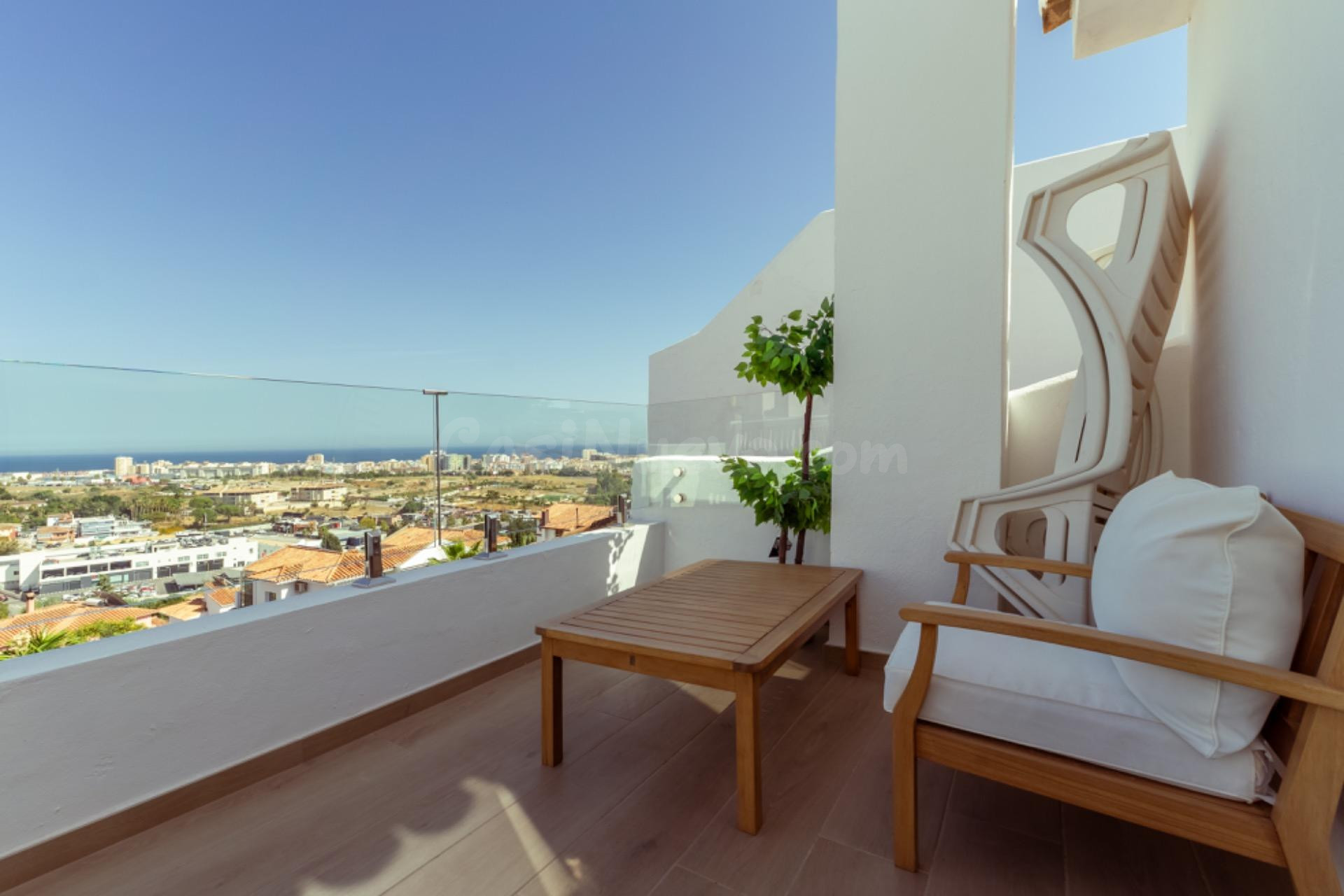 Casa adosada con vistas panorámicas al mar y Fuengirola.