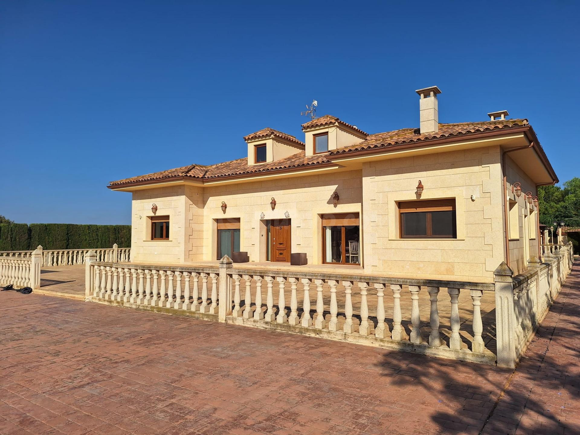 Chalet de lujo en venta en Aspe