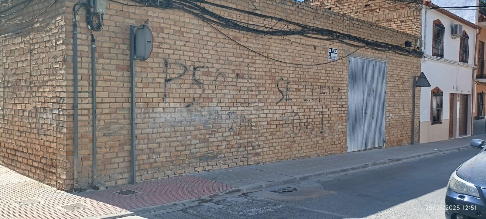 SE VENDE SOLAR