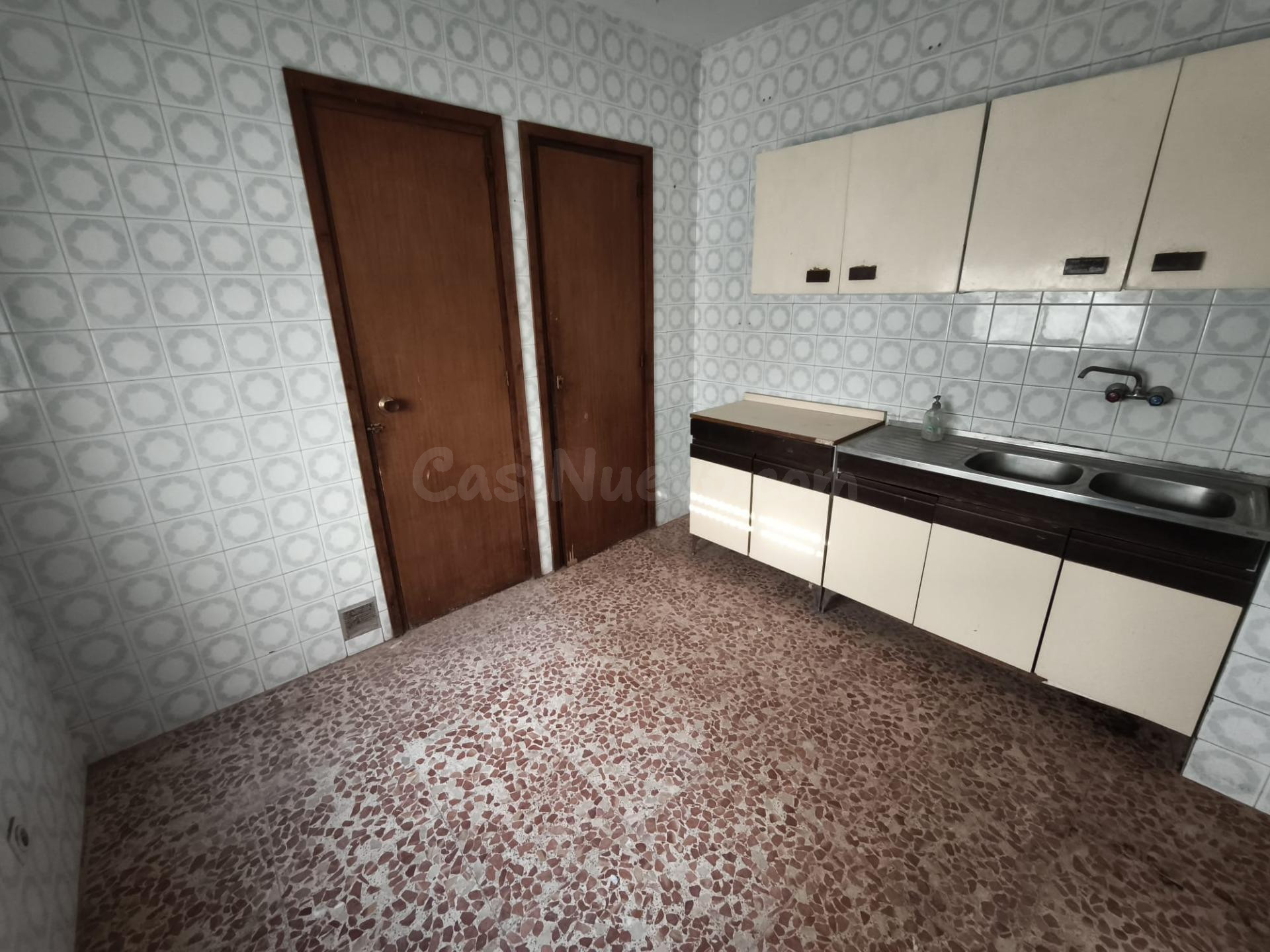 Piso 3 habitaciones en venta - CALLE AGUILAR - foto 4
