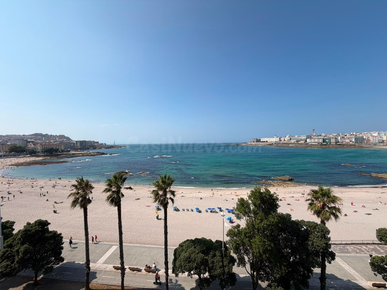 Exclusiva vivienda en Primera Línea de Playa  – Avenida Barrié de la Maza - Playa de Riazor