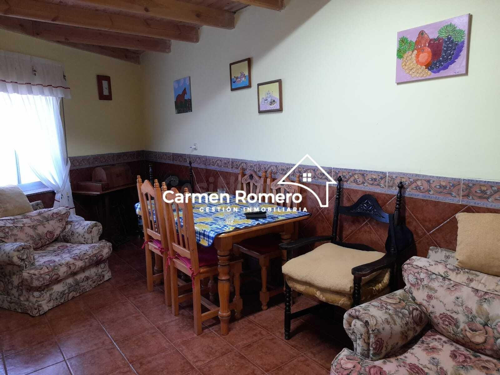 Casa de pueblo  con garaje y Patio-Jardín de 120 m2 a 18 Km  - foto 4