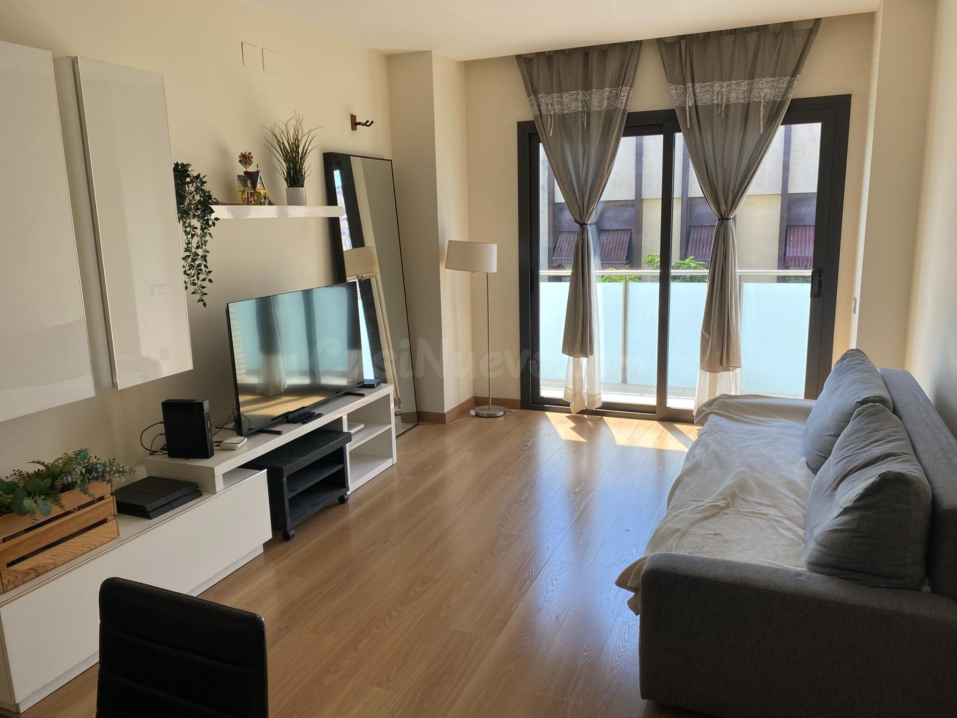 Bonito piso con plaza de aparcamiento incluida en La Sagrera