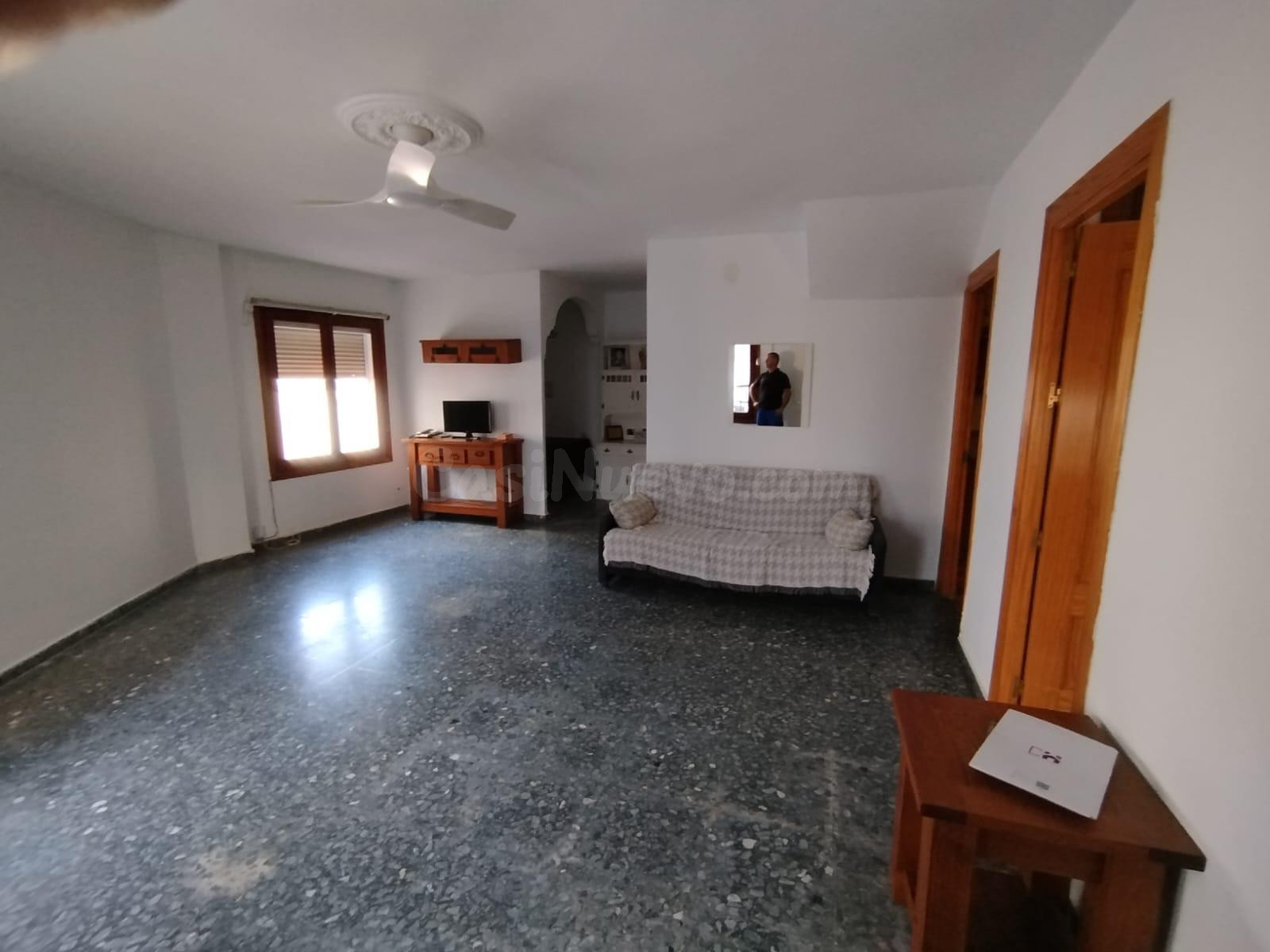 CASA DE 6 DORMITORIOS EN ZONA ANTIGUA DE VELEZ - foto 2