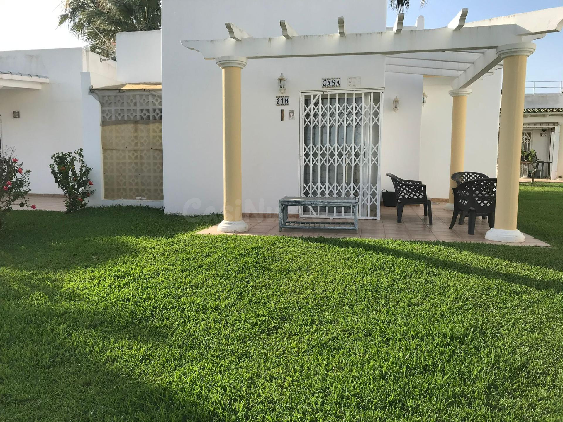 SE VENDE FANTÁSTICO CASA CON PARCELA EN SAN JUAN DE LOS TERR