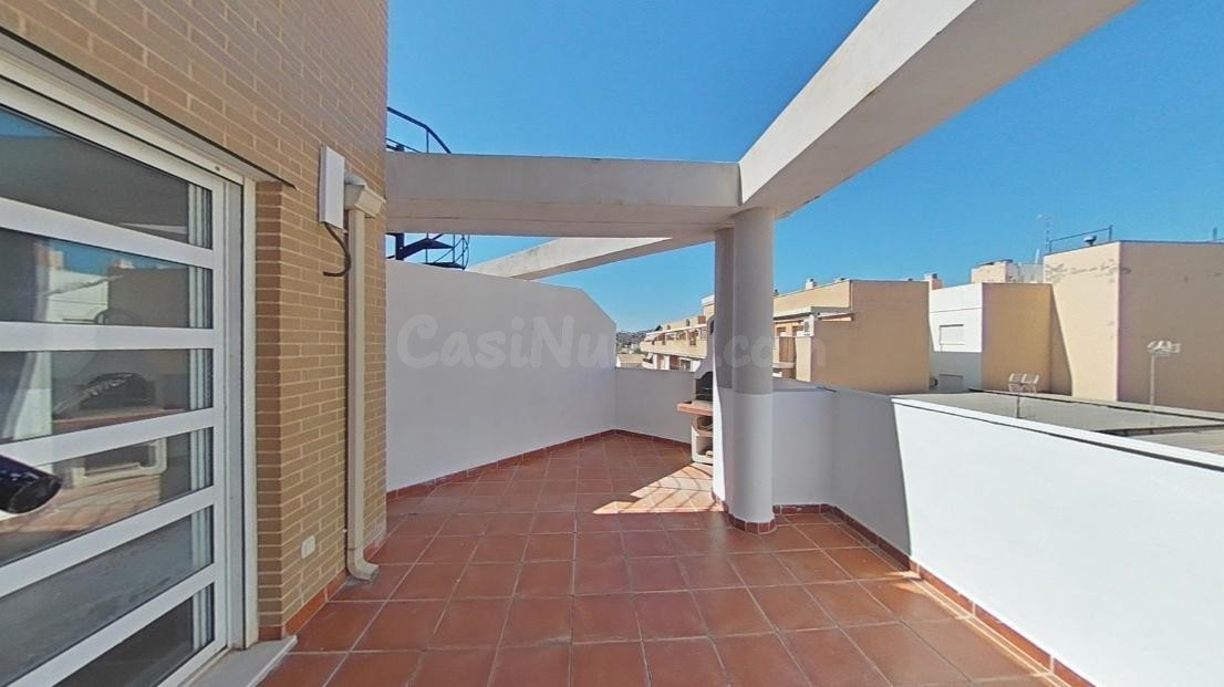 ¡ÁTICO CON TERRAZA DE 23M EN PUERTO DE SAGUNTO! - foto 2