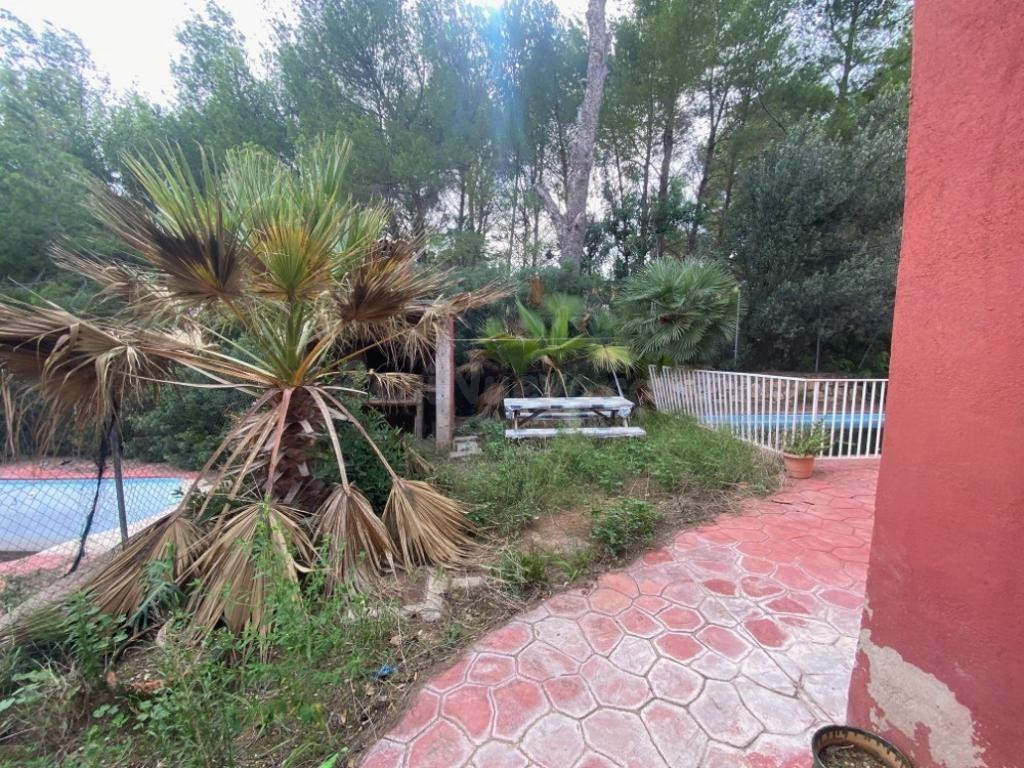 Chiva.Urb.La Loma.Venta de pareado con piscina.SIN COMISION  - foto 3