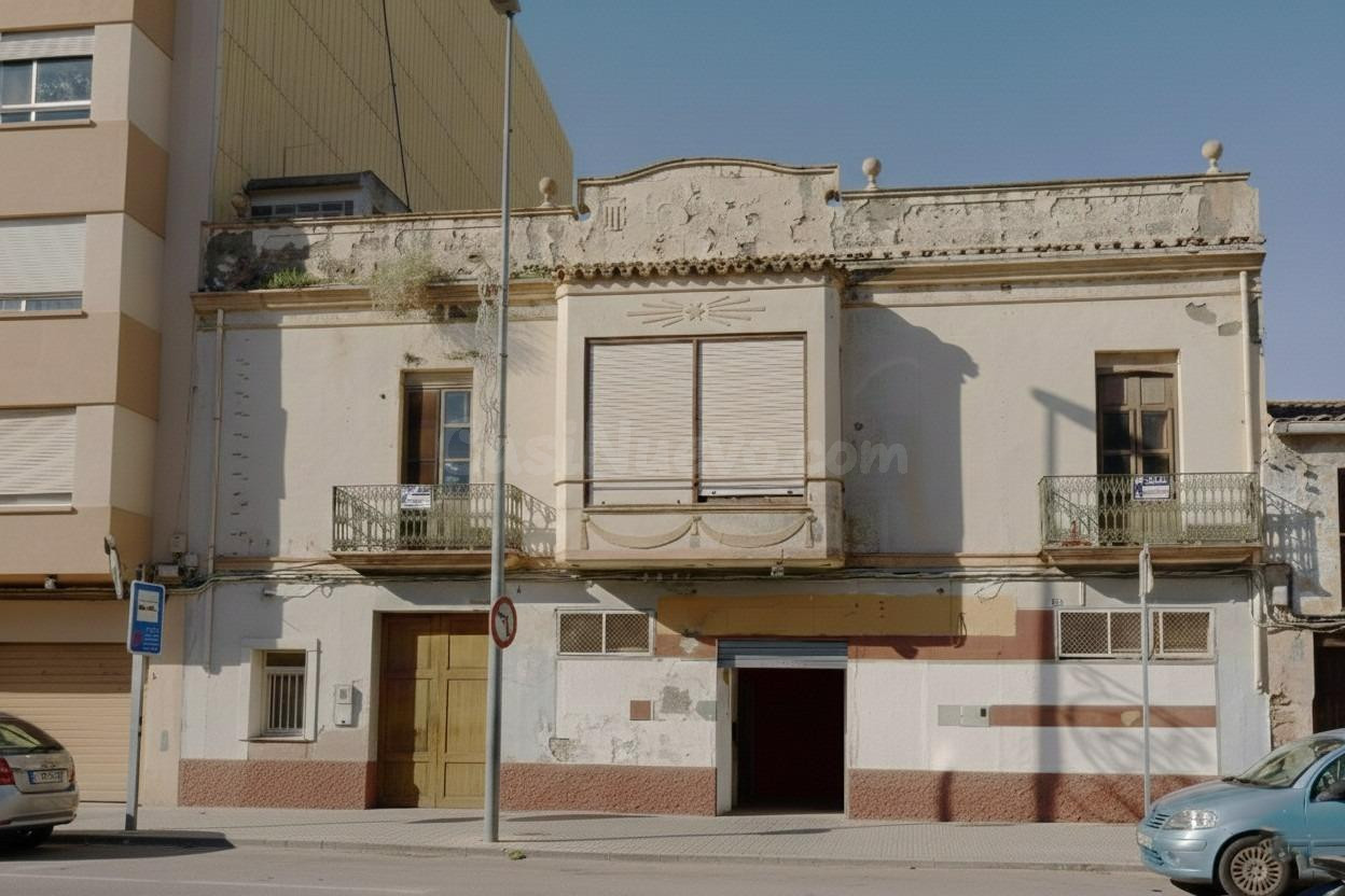 EDIFICIO A REHABILITAR - DOBLE OPCIÓN DE DESARROLLO