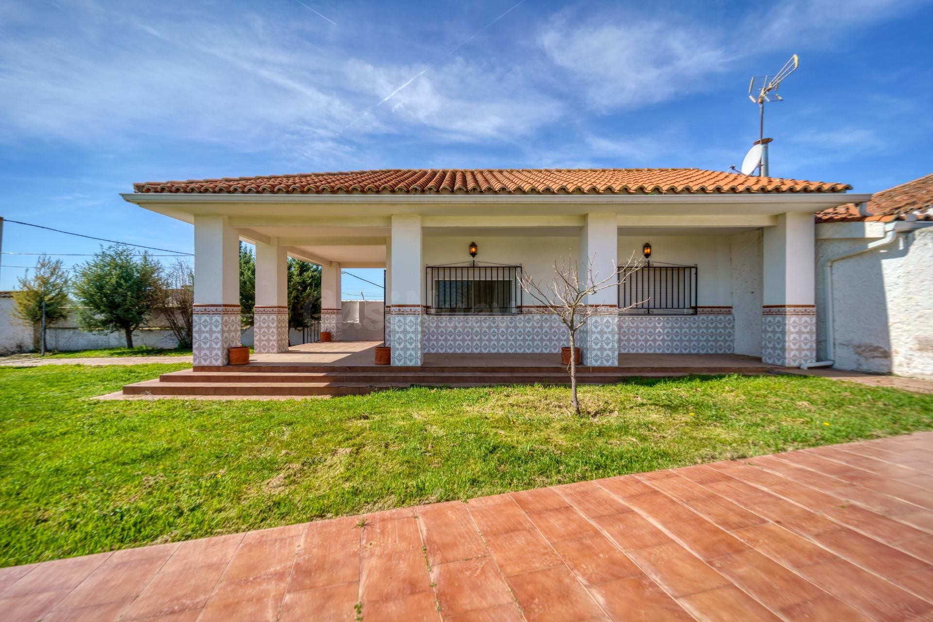 Chalet 3 habitaciones 236m² en venta - Casco antiguo villamanrique