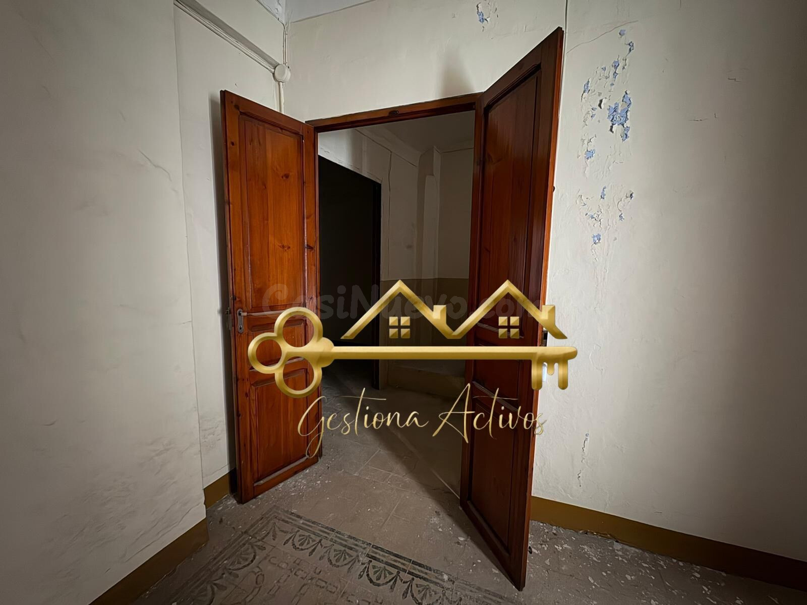 ¡Oportunidad Única en San Antonio! Casa de 9 Hab. con Gran P - foto 3