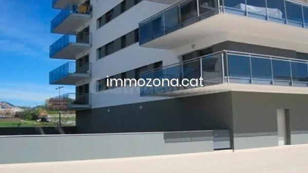 LOCAL DE 405 M2, EN VENTA CALLE EXTREMADURA, SANT JOAN DESPÍ, BARCELONA