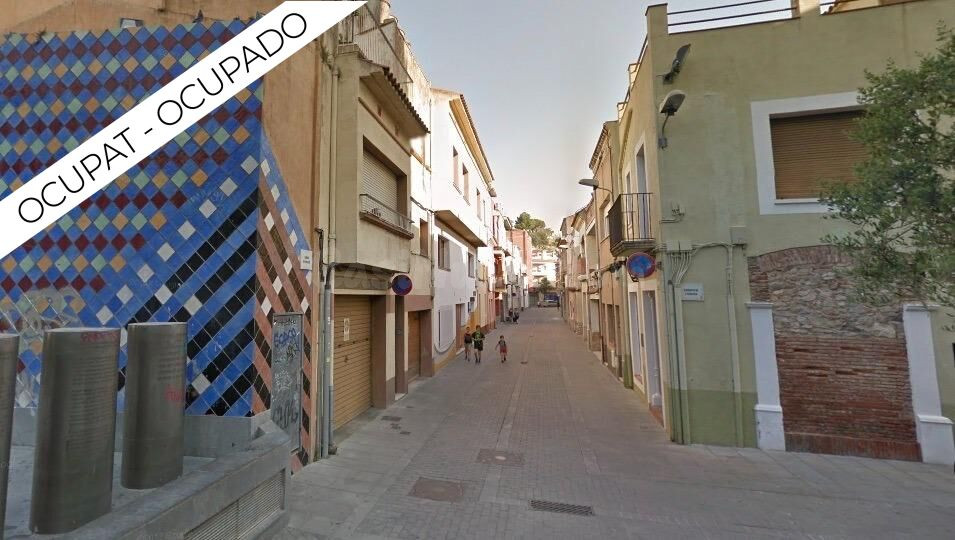 CASA ADOSADA 3 PLANTAS, 182 M2, OKUPADA EN PLATJA-CENTRE, MALGRAT DE MAR.