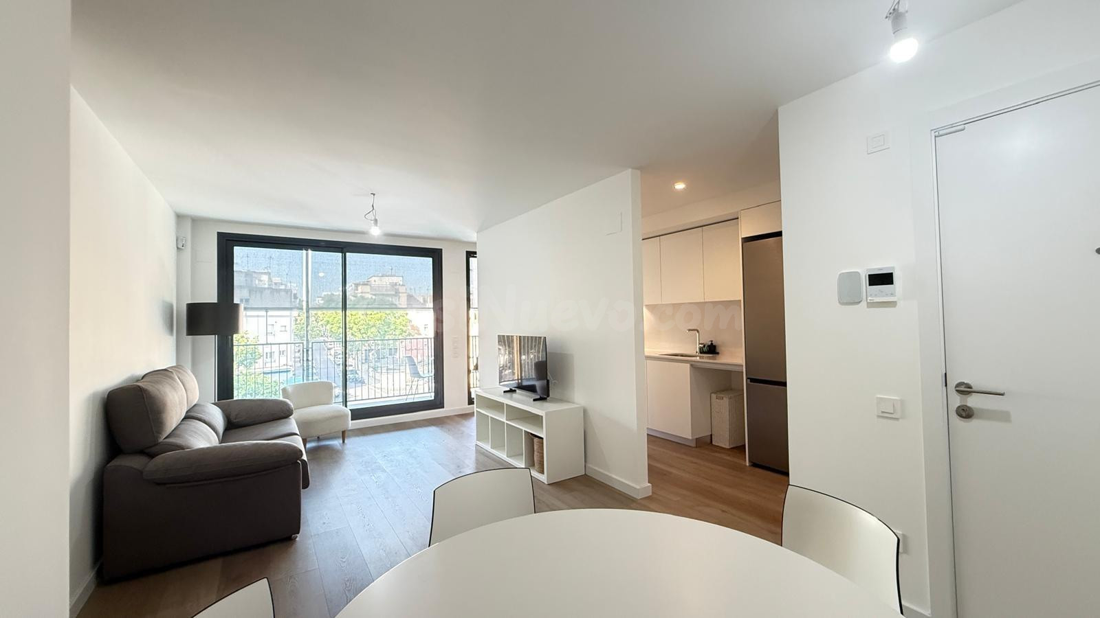 Moderno Piso en Alquiler enLloreda Badalona - €1600 - foto 2