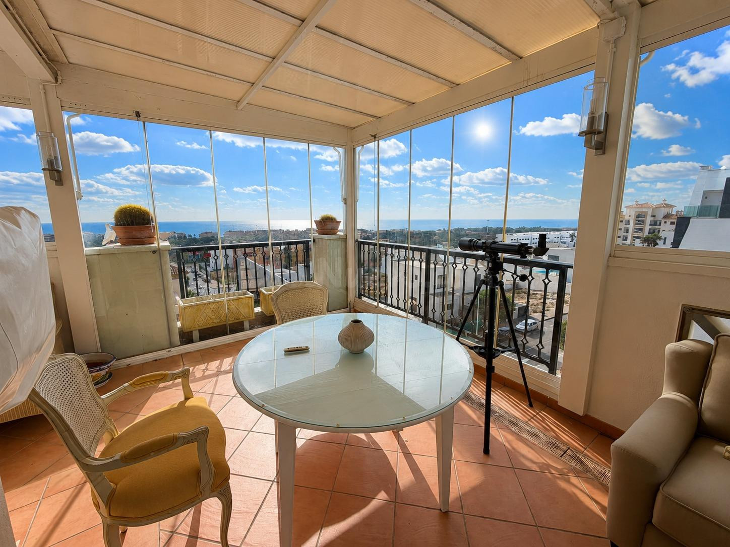 Exclusivo ático con vistas al mar en una de las mejores urbanizaciones de Los Secanos - 321MVC - Marco Villas inmobiliaria en Guardamar del Segura