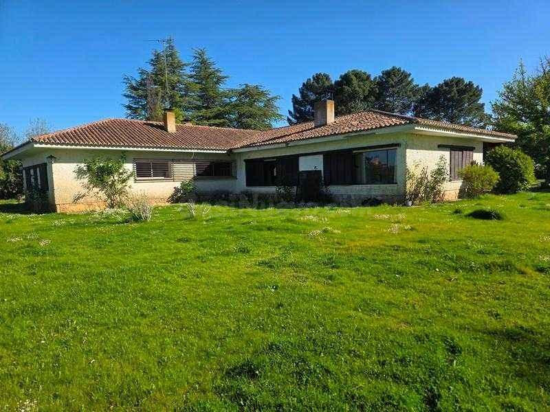 FINCA AGRÍCOLA DE 400 HA  EN DEHESA DE CARTAGO – VEGA GRANDE (CASTRONUÑO, VALLADOLID