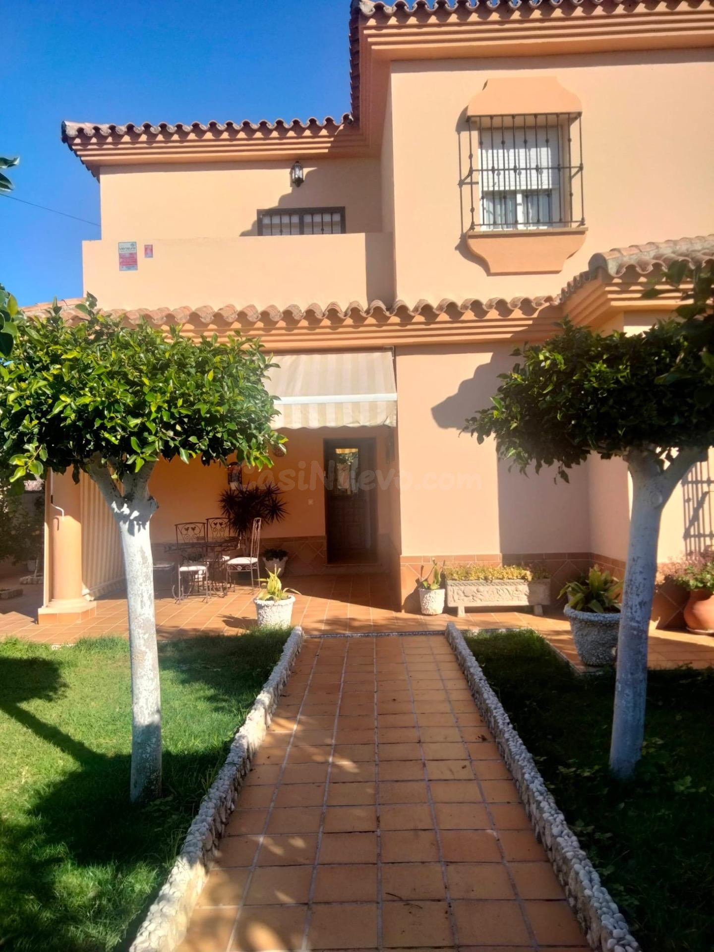 Chalet 4 habitaciones 196m² en venta - El campito