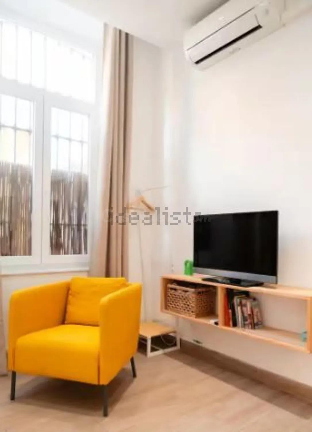 SE VENDE ESTUDIO EN EL CENTRO DE MALAGA