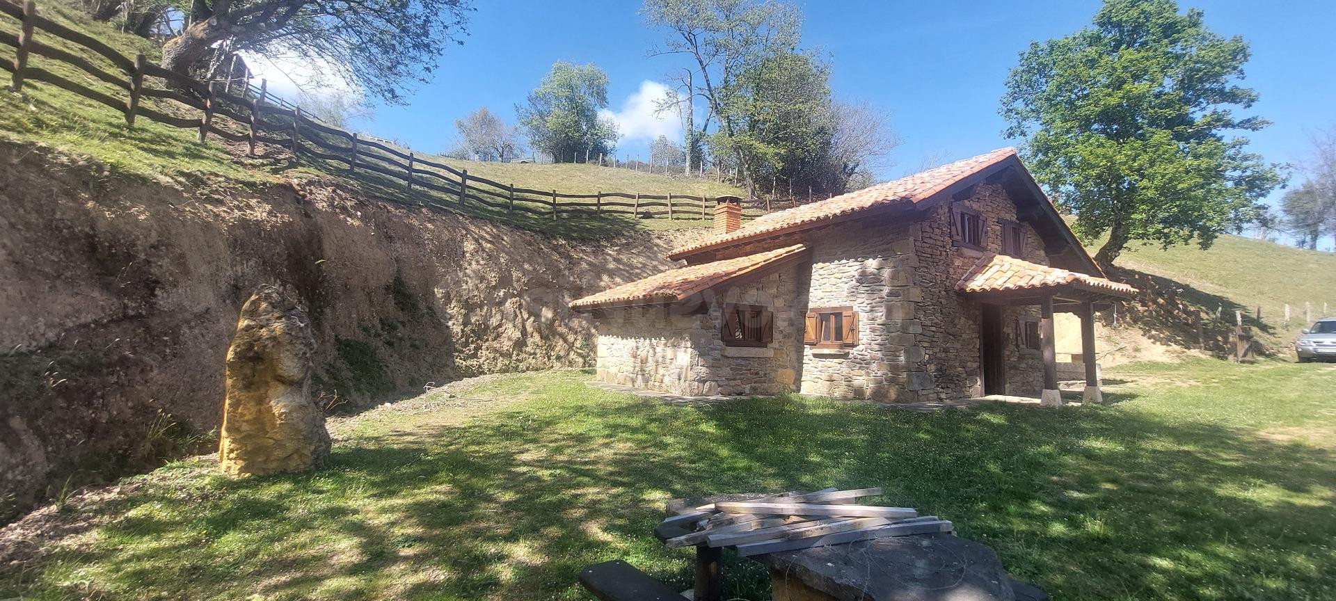 Casa de piedra 2 habitaciones 95m² en venta - INFIESTO - foto 3