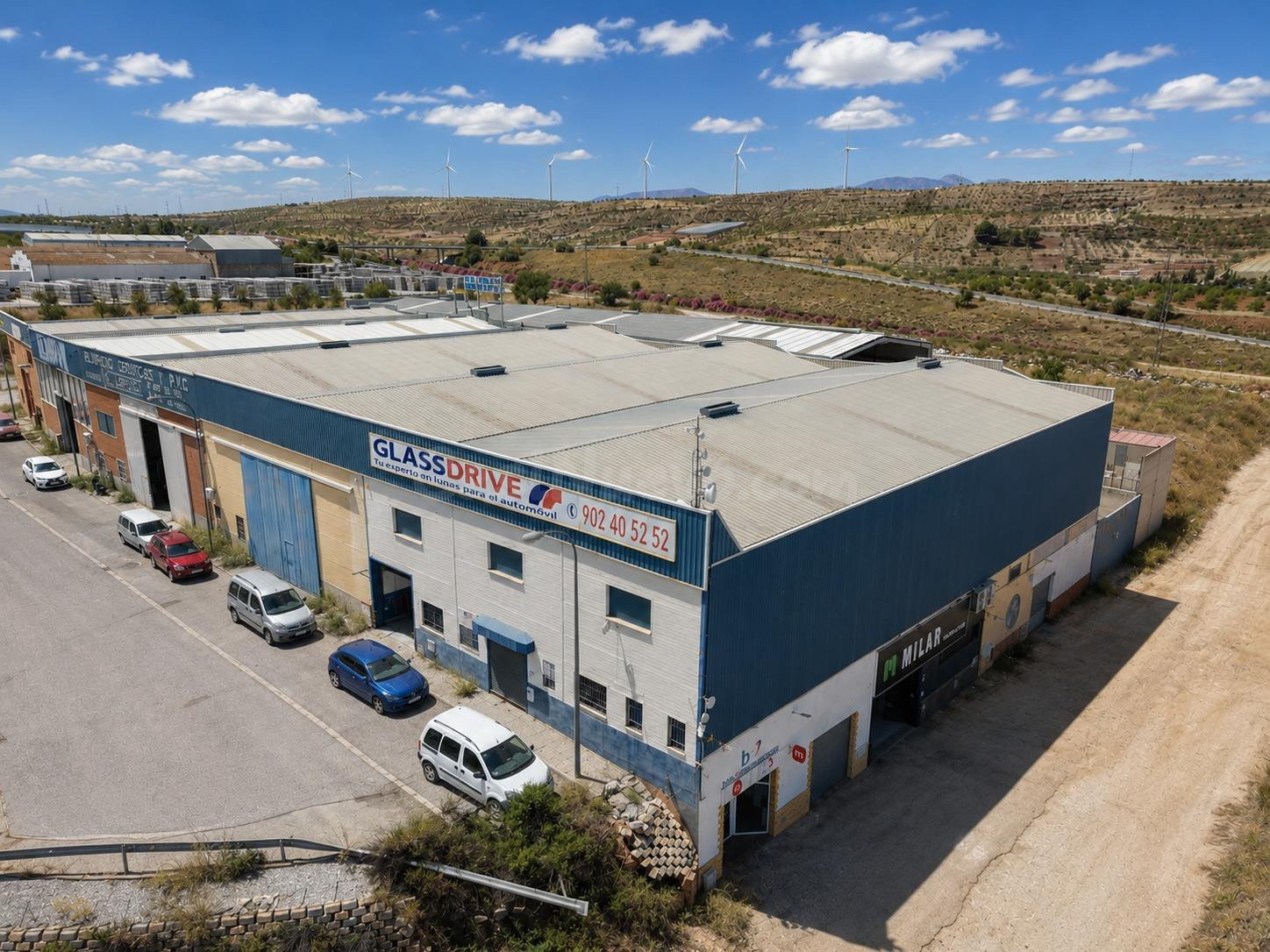 MAGNÍFICA NAVE INDUSTRIAL EN VENTA EN DÚRCAL